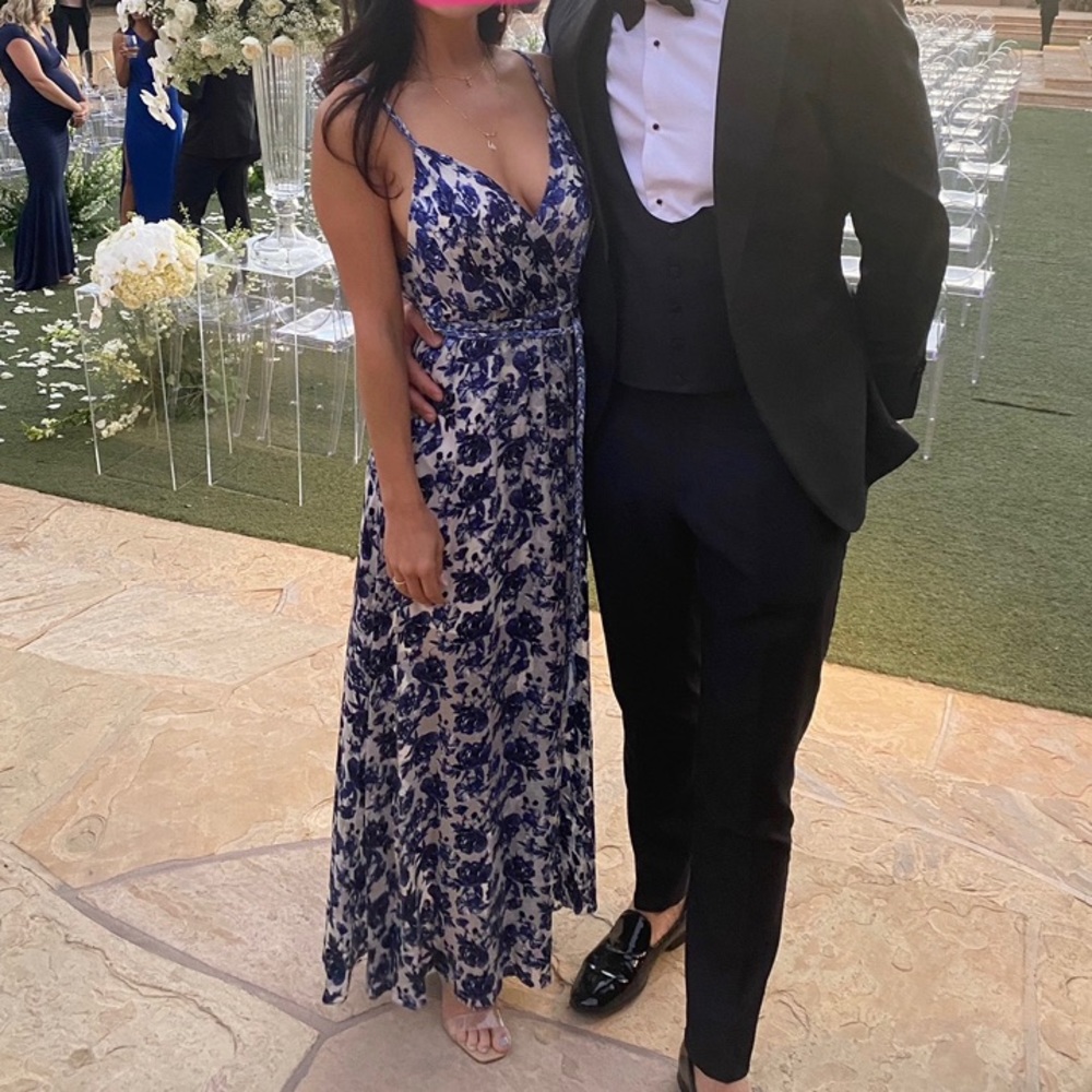 ALICE + OLIVIA Samantha Belted Floral Maxi Dress